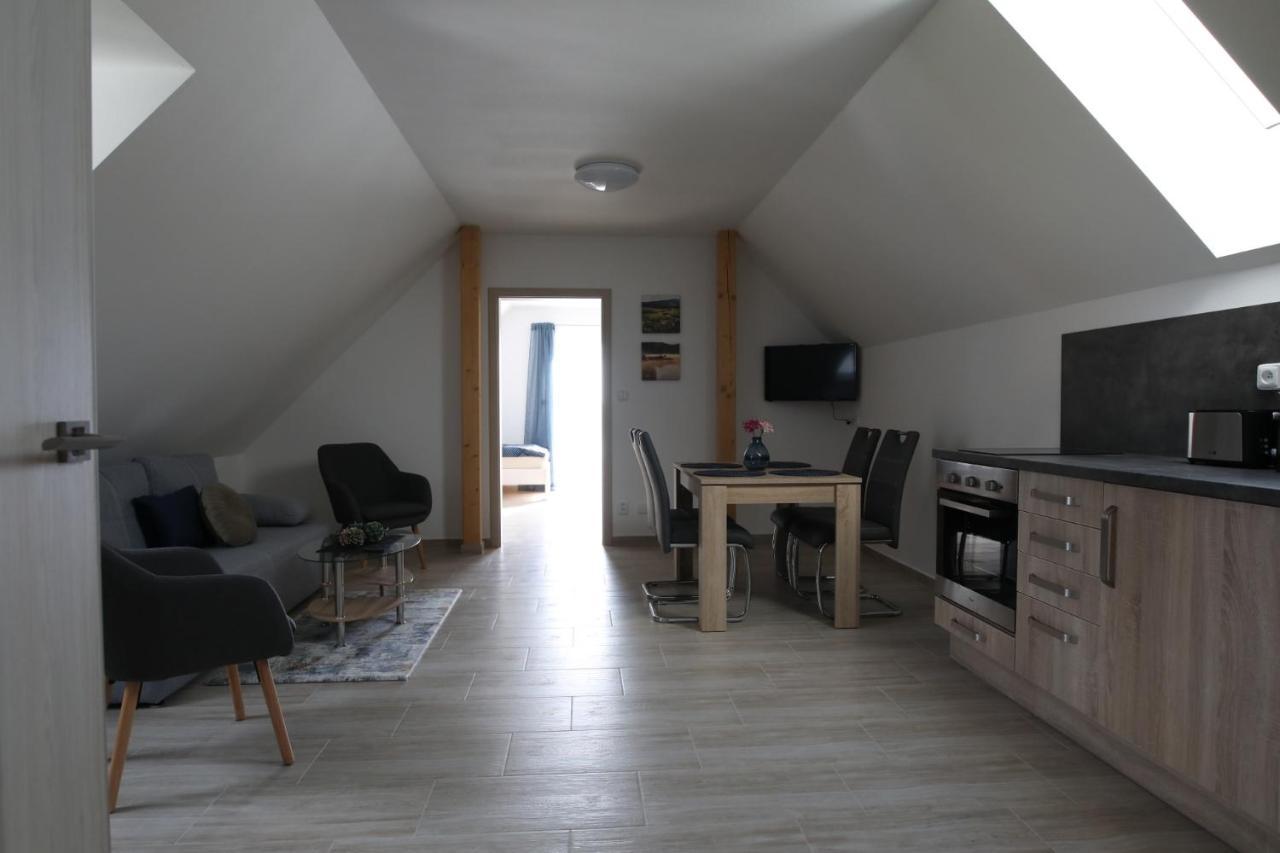 ליפנו נאד וויטאבו Apartmany Allis מראה חיצוני תמונה