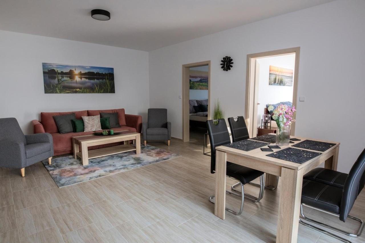 ליפנו נאד וויטאבו Apartmany Allis מראה חיצוני תמונה